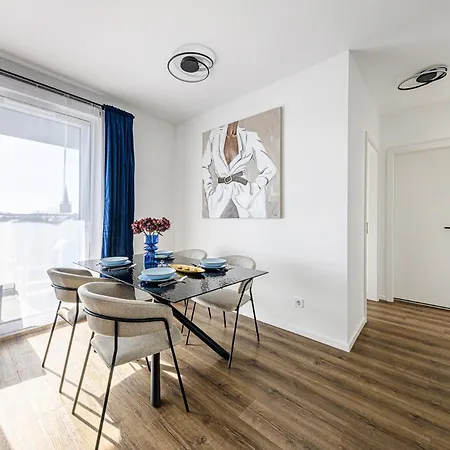 Apartament Zenit Nairobi With Ac Free Parking In Garage *