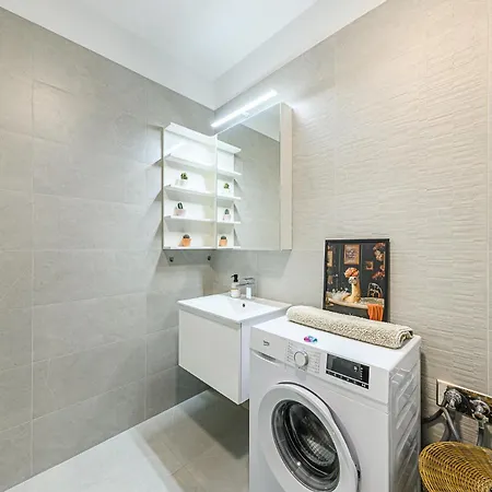 Apartament Zenit Nairobi With Ac Free Parking In Garage